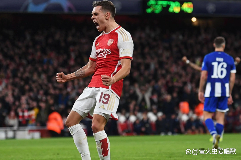 风云突变！新疆广汇集结日队长鼓劲，英超版图或变，悬念犹存，年轻球员得到机会(曼联赛后新闻发布会)